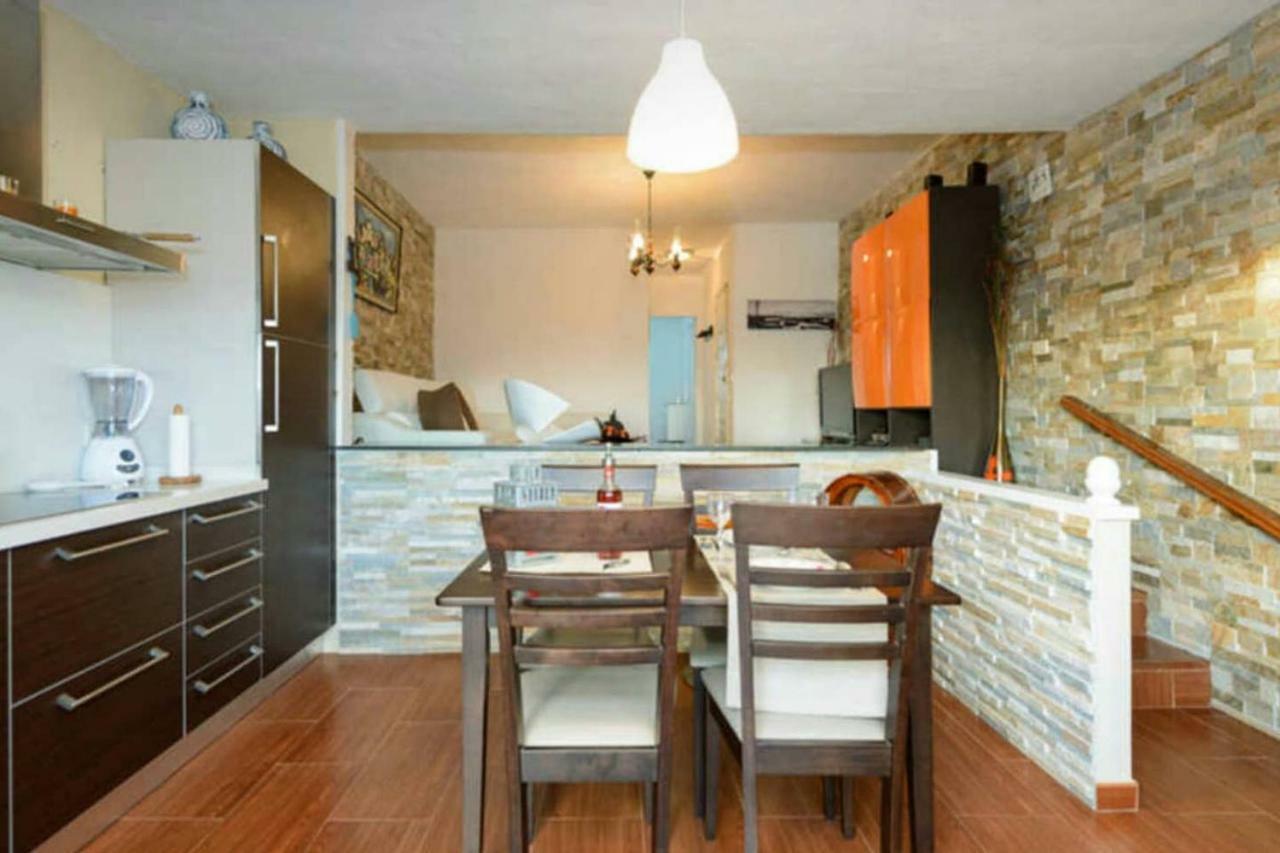 Apartment North Cliff *the Ocean Beneath Your Feet* Gáldar