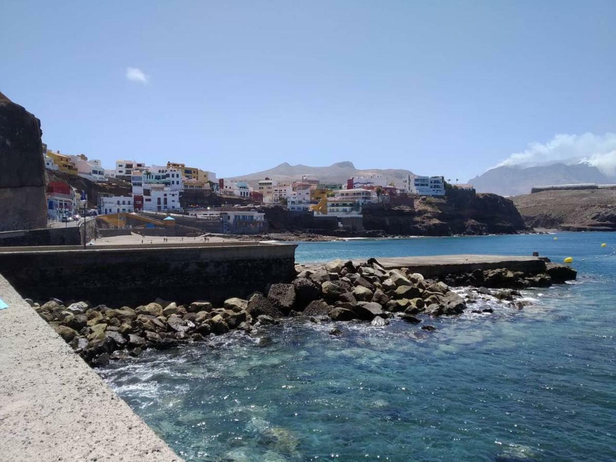North Cliff *the Ocean Beneath Your Feet* Gáldar
