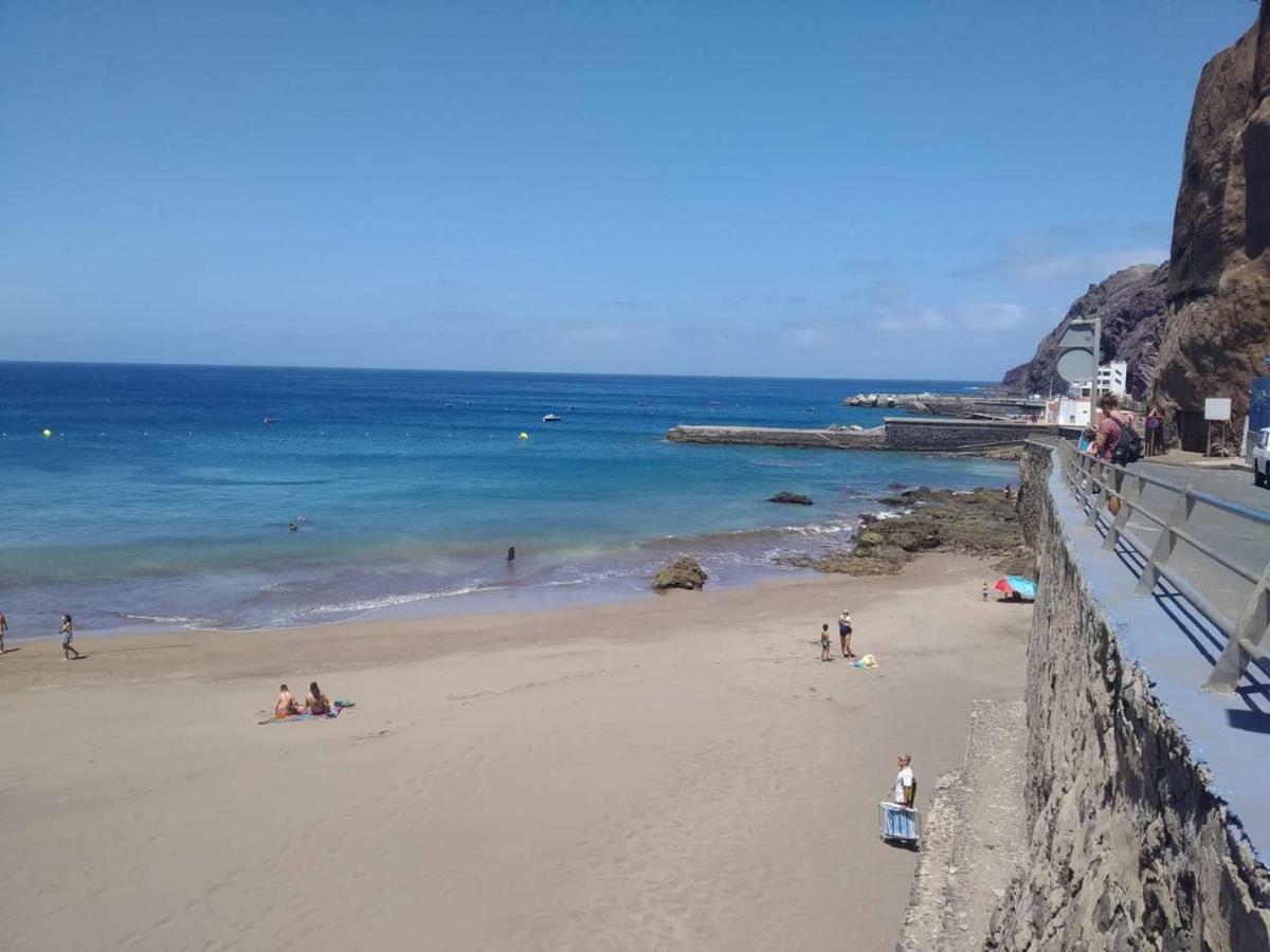 North Cliff *the Ocean Beneath Your Feet* Gáldar
